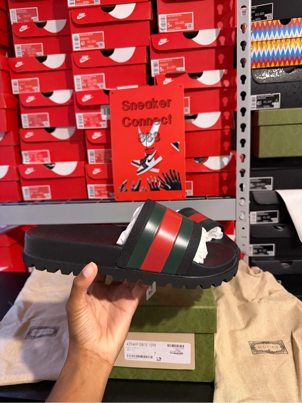Men Gucci Black Slides with Green and Red Web Stripe Men Size 7.5